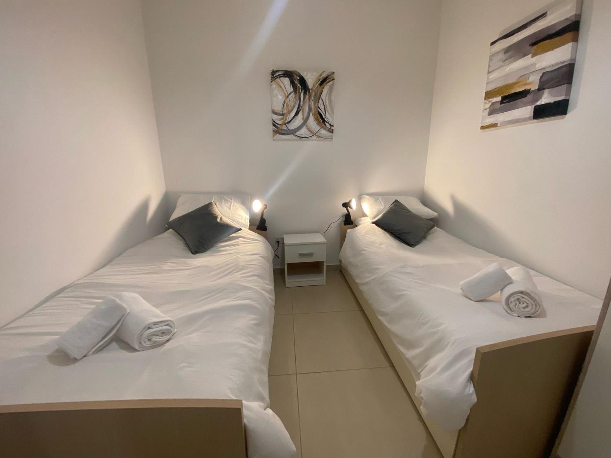 St Julians Apartment *