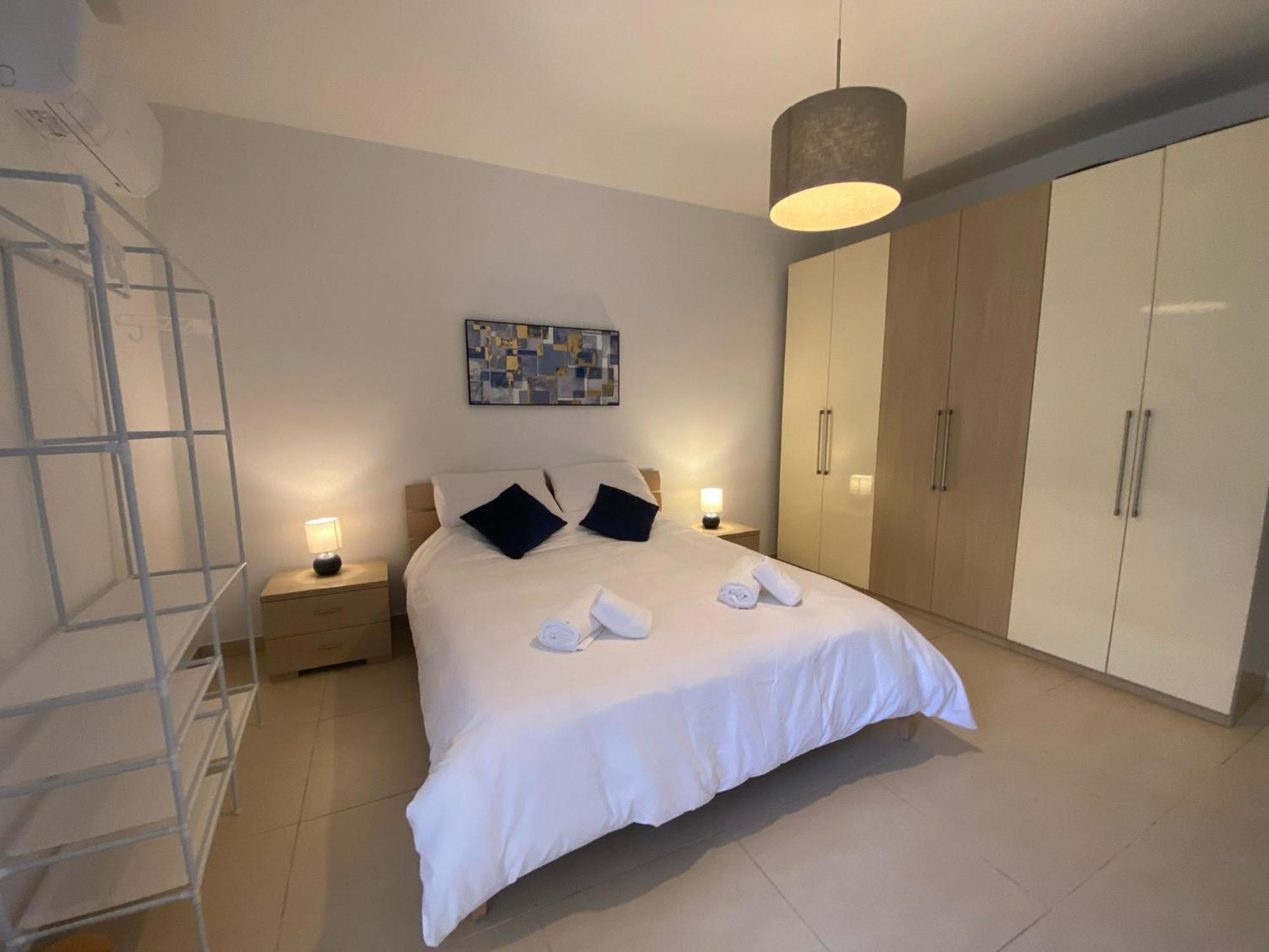St Julians Apartment *